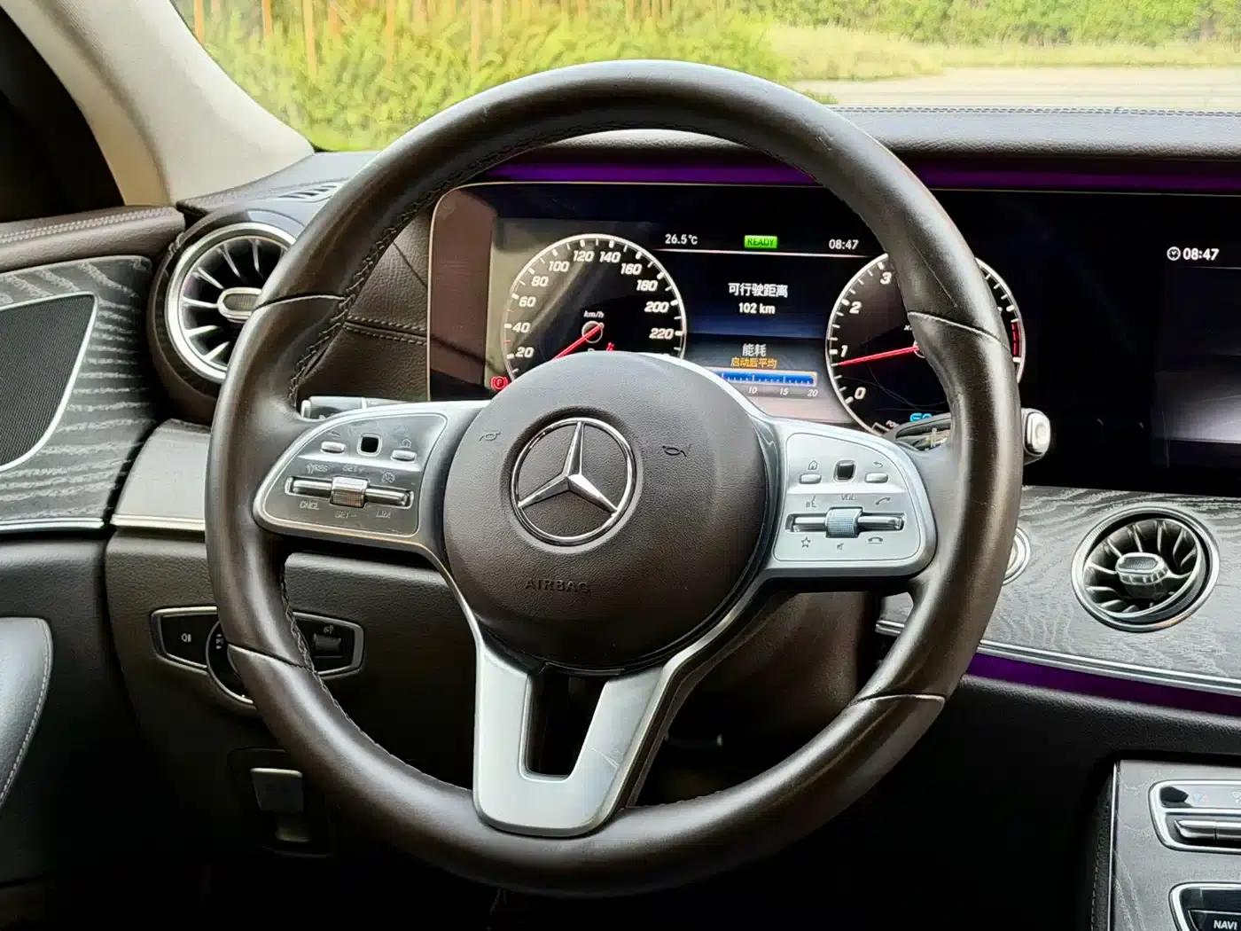 2020 Mercedes-Benz CLS 260 — миниатюра 16