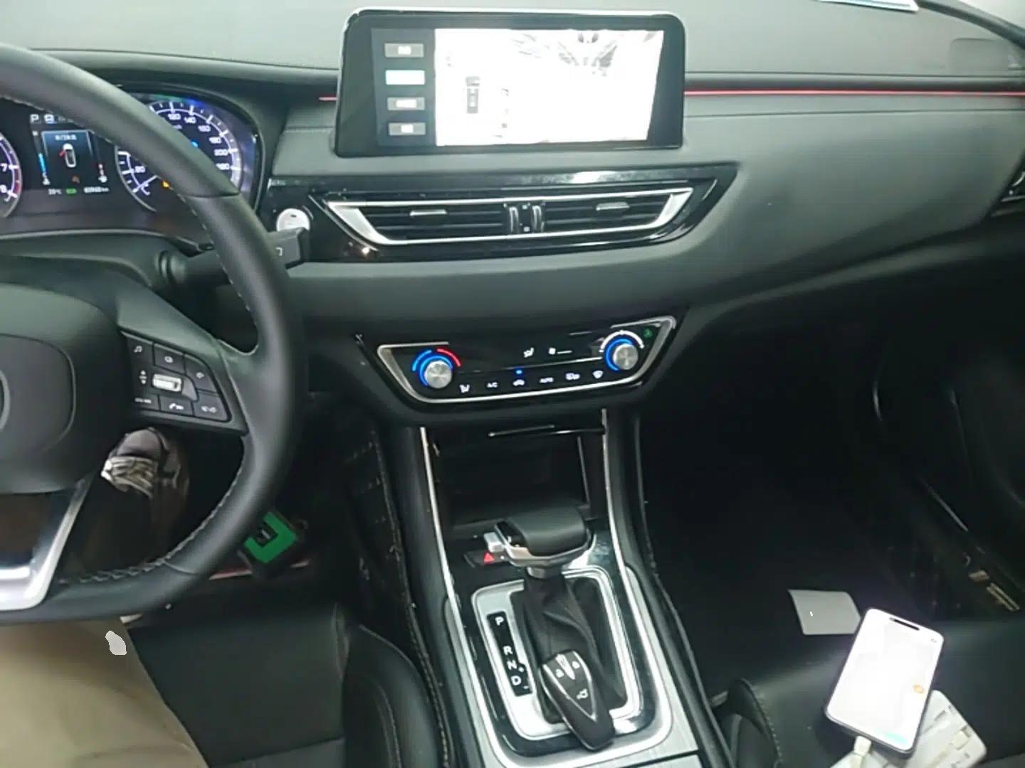 CHANGAN Ruicheng CC 2022 Blue Whale Edition 1.5T DCT Luxury Model — миниатюра 13