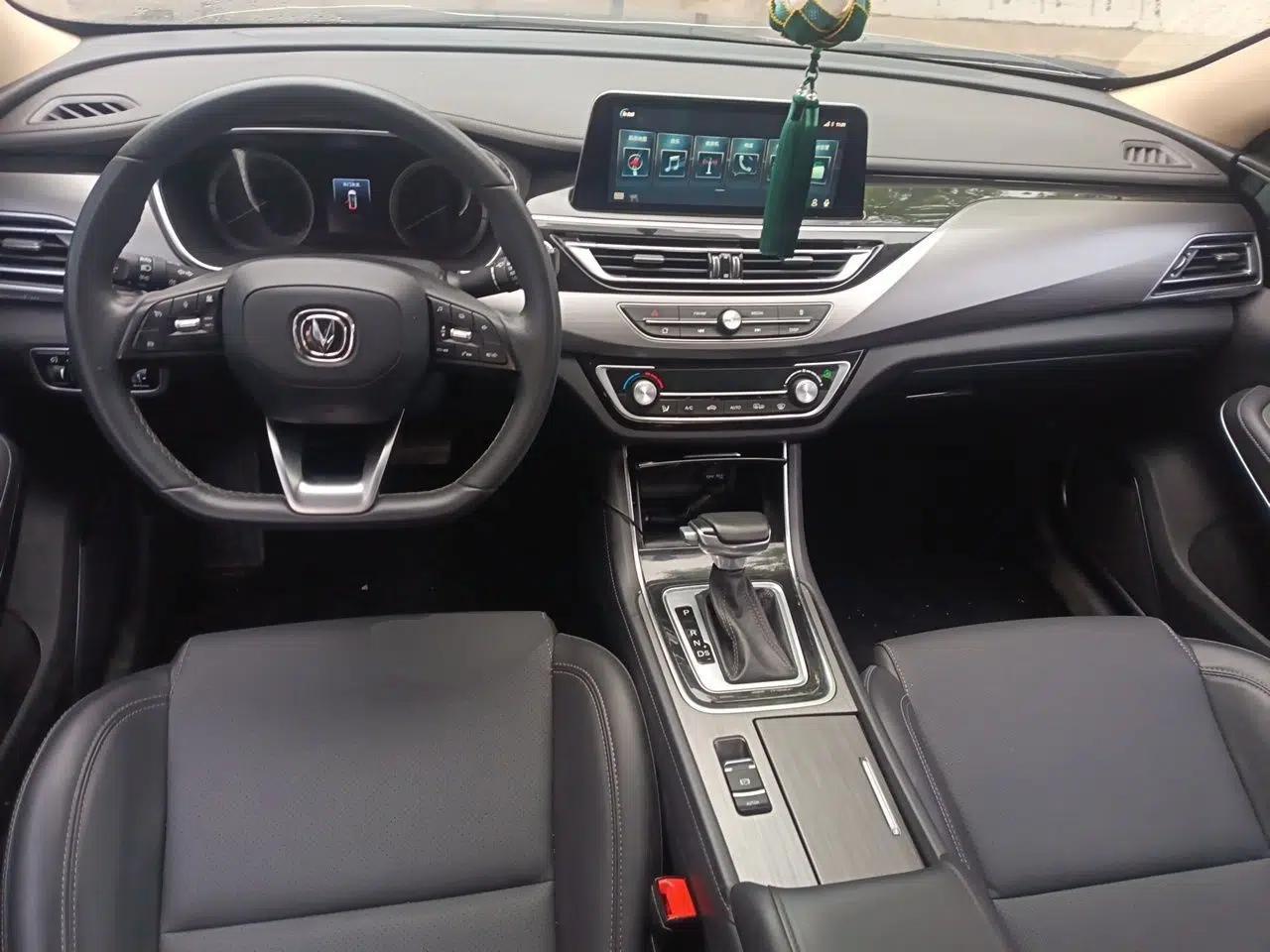 CHANGAN Ruicheng CC 2021 Blue Whale Edition 1.5T DCT Luxury Model — миниатюра 10