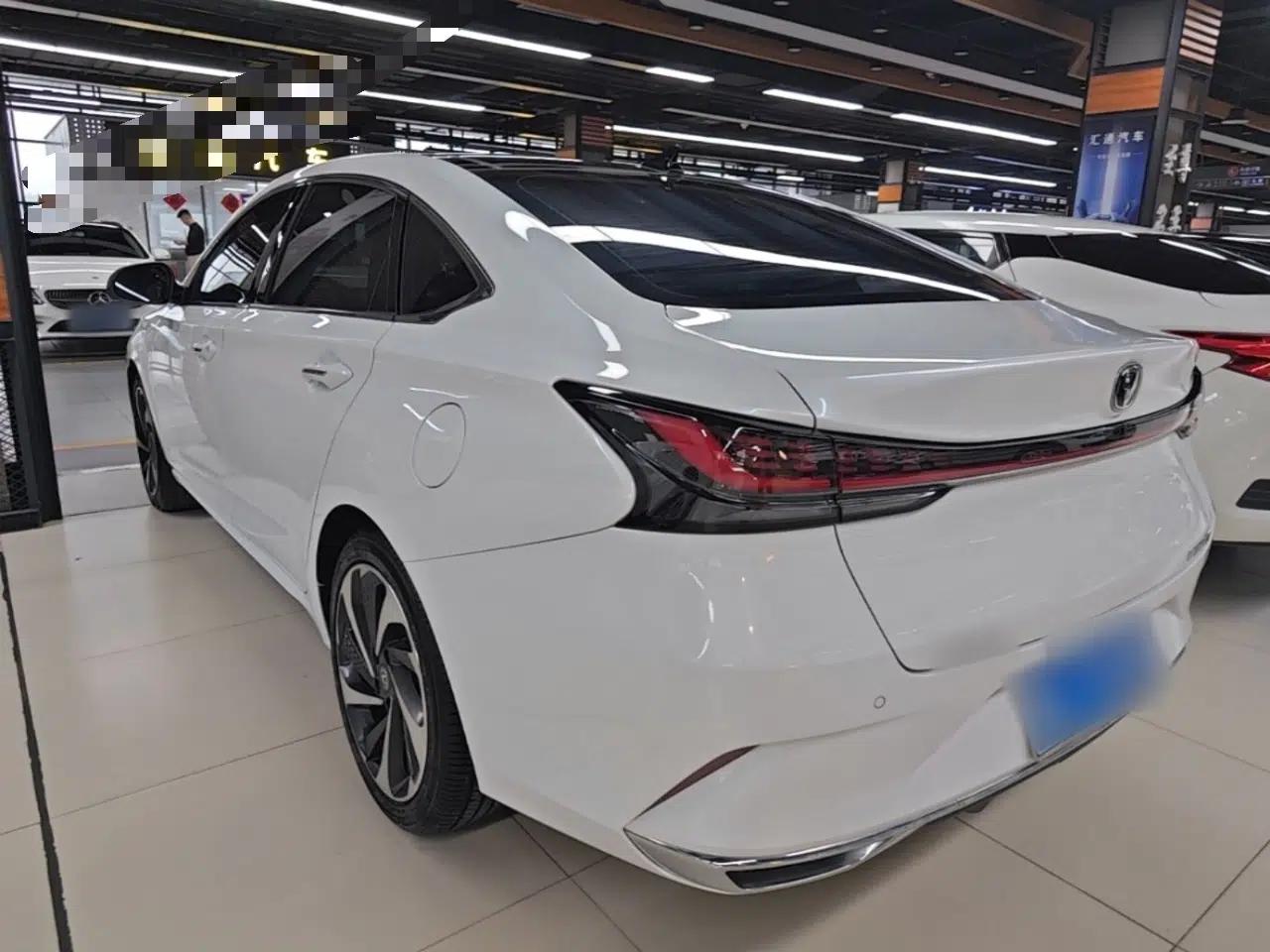CHANGAN Ruicheng PLUS 2023 1.5T DCT Navigation Edition — миниатюра 4