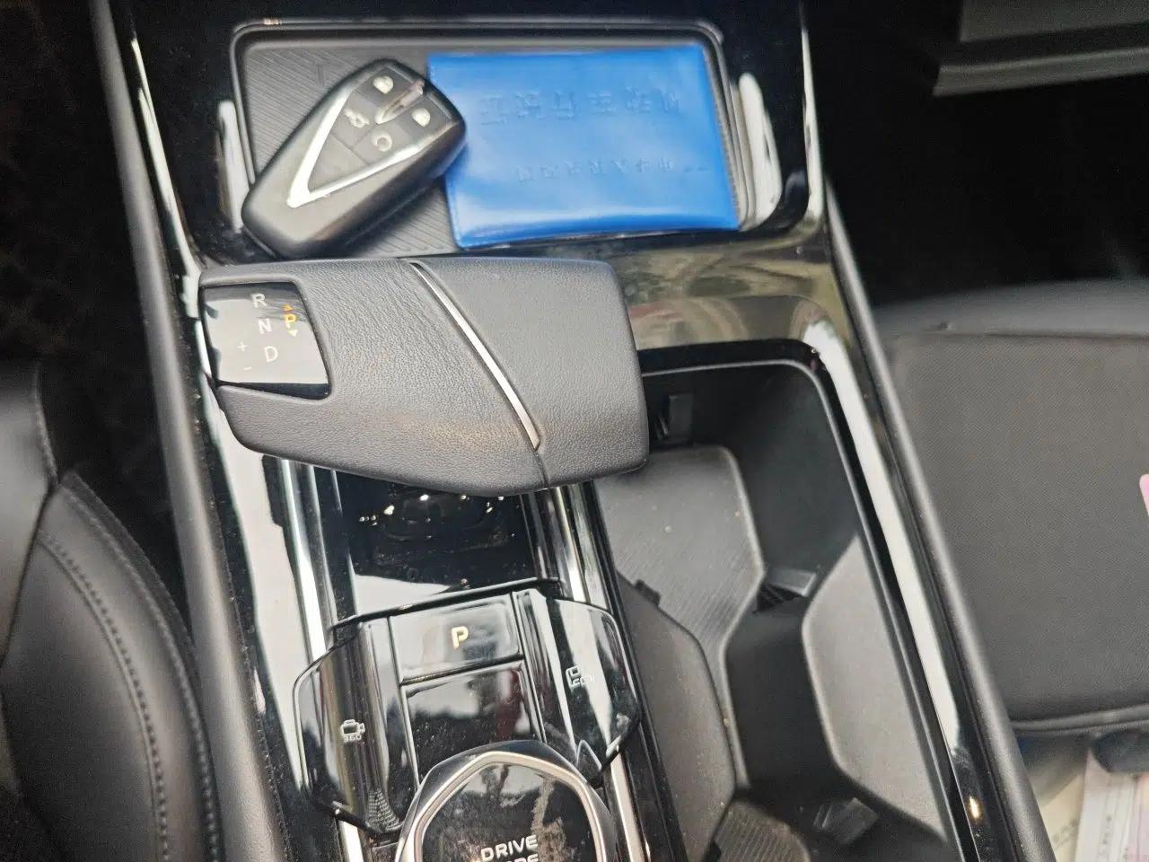 CHANGAN Ruicheng PLUS 2023 1.5T DCT Prestige Edition — миниатюра 13