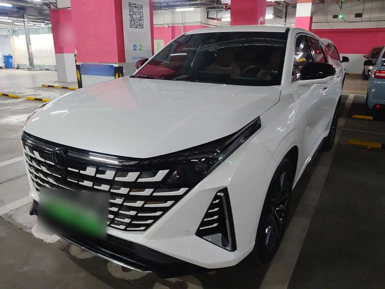 CHANGAN UNI-Z New Energy 2024 Blue Whale Smart Electric iDD 125km Excellence Model — миниатюра 1