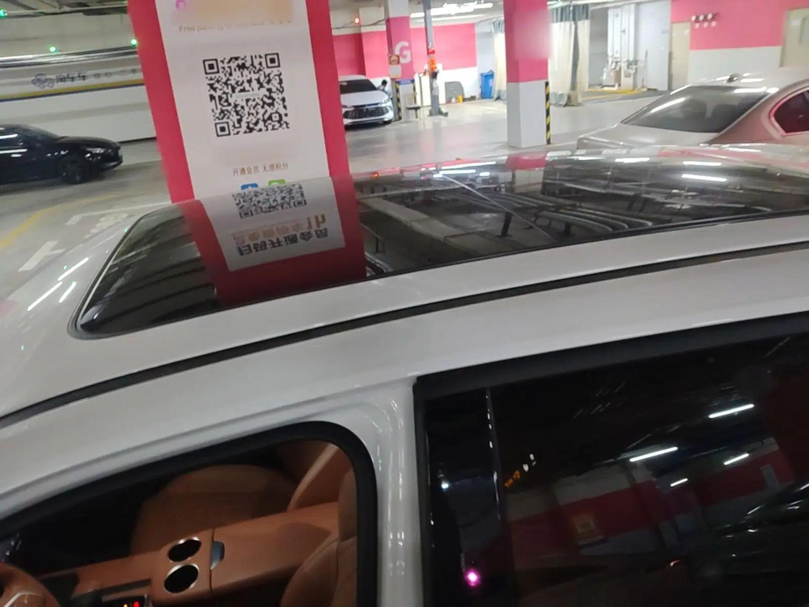 CHANGAN UNI-Z New Energy 2024 Blue Whale Smart Electric iDD 125km Excellence Model — миниатюра 11