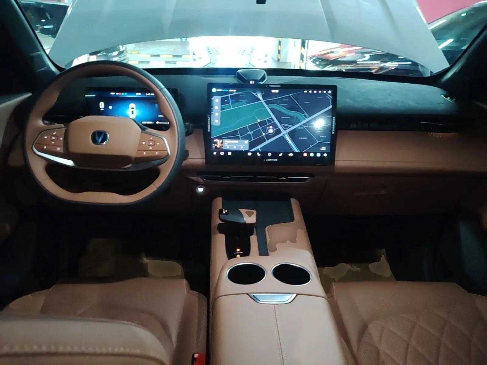 CHANGAN UNI-Z New Energy 2024 Blue Whale Smart Electric iDD 125km Excellence Model — миниатюра 13