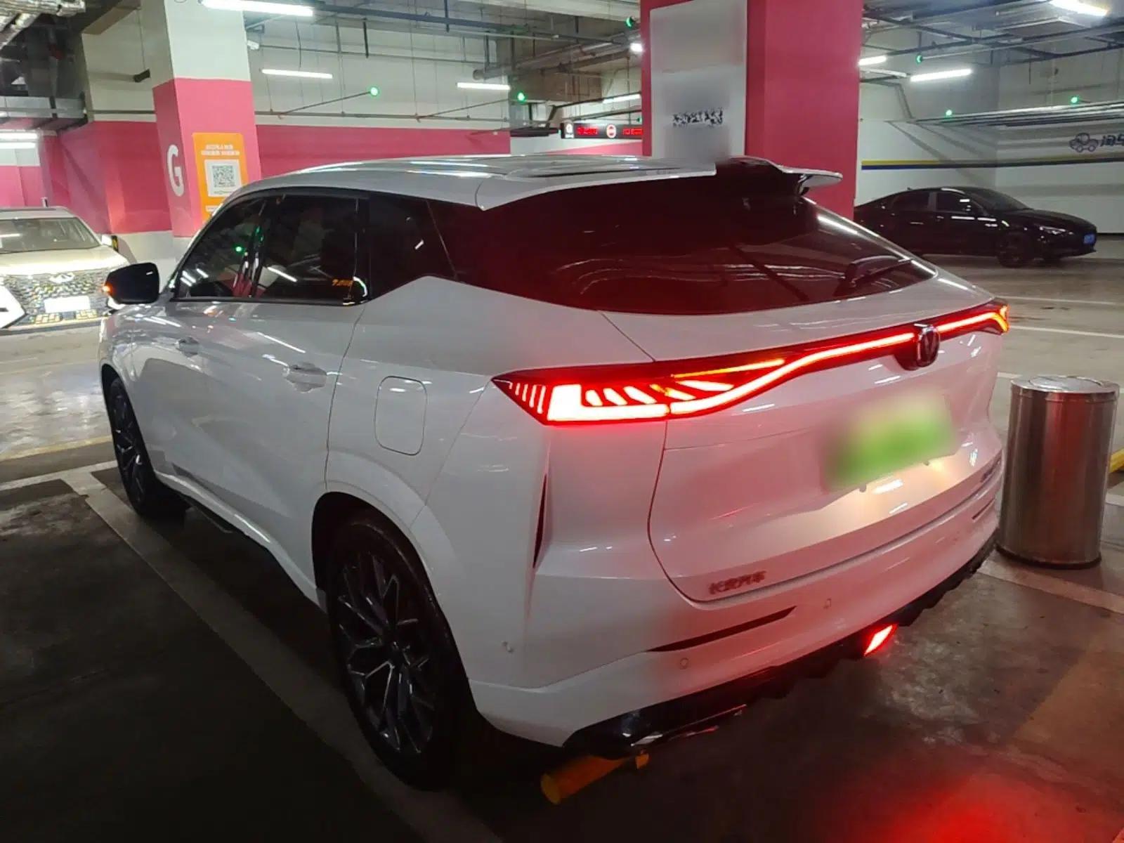 CHANGAN UNI-Z New Energy 2024 Blue Whale Smart Electric iDD 125km Excellence Model — миниатюра 4