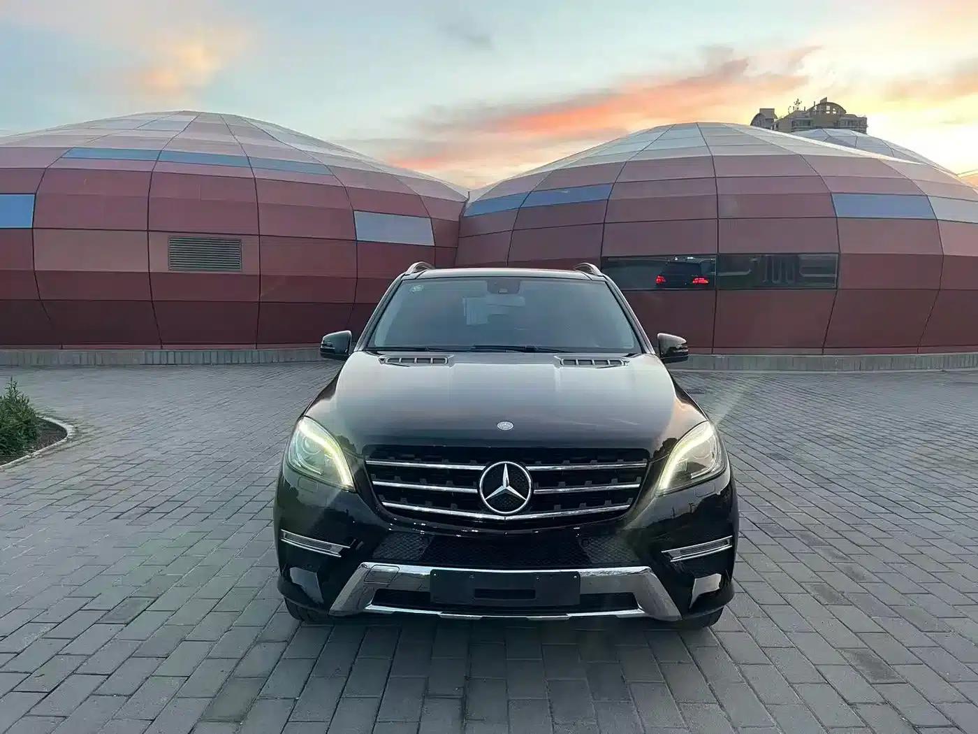 Mercedes-Benz M-Class 2015 ML 400 4MATIC Dynamic — миниатюра 2