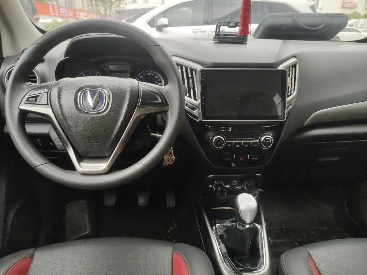 CHANGAN CS15 2016 1.5L Manual Fashion Edition — миниатюра 10