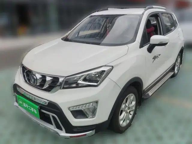 CHANGAN CS15 2016 1.5L Manual Fashion Edition