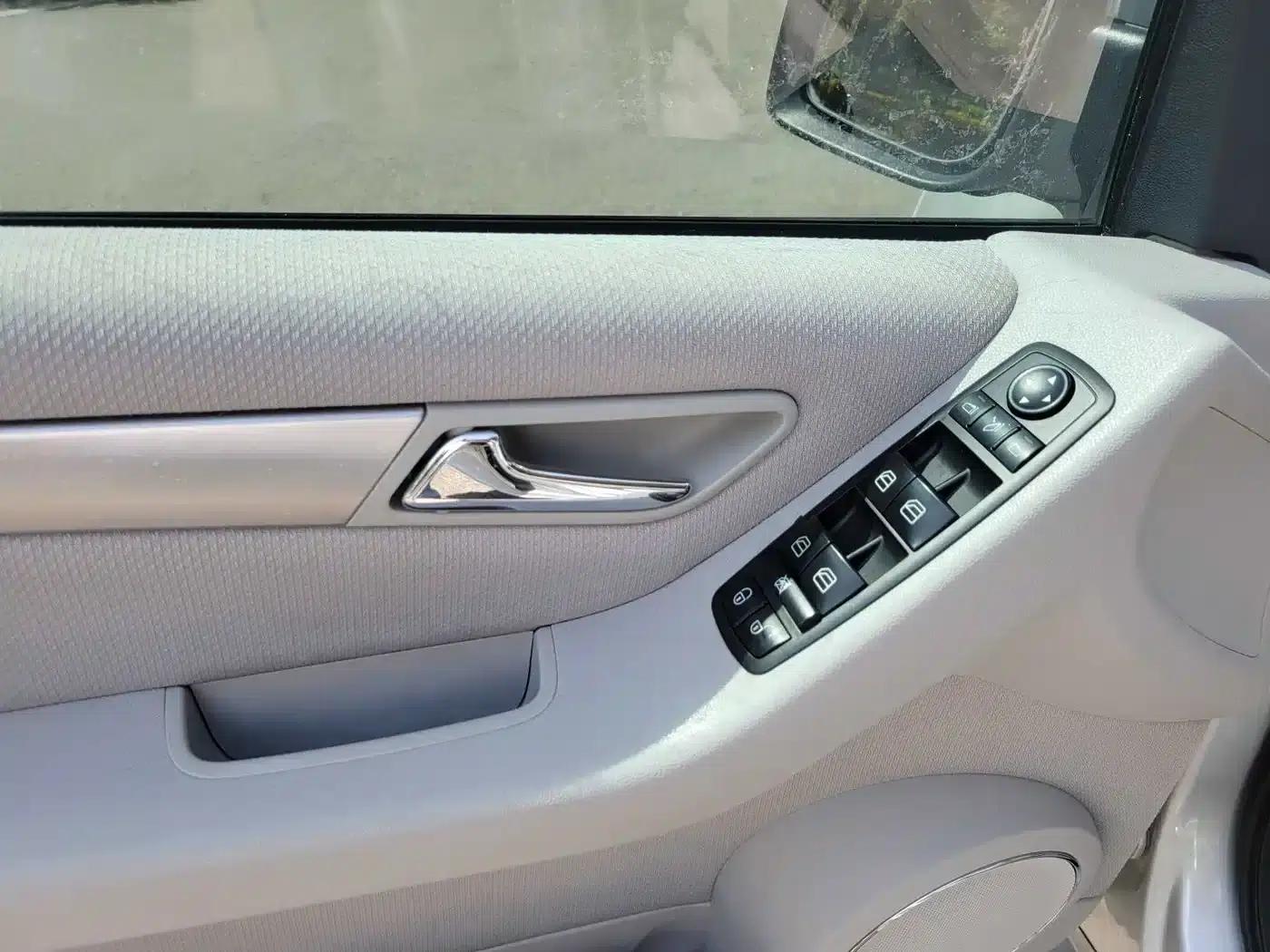 2012 Mercedes-Benz B-Class B 200 — миниатюра 18