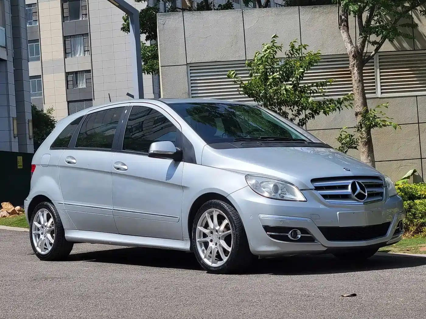2012 Mercedes-Benz B-Class B 200 — миниатюра 3