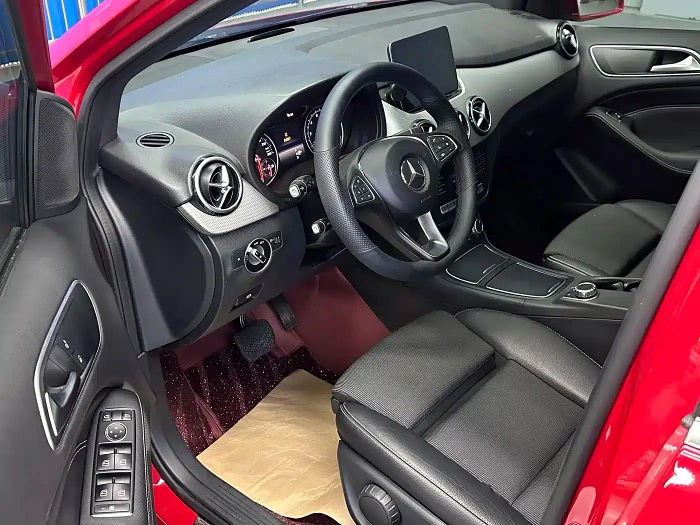 2015 Mercedes-Benz B-Class B 200 Dynamic — миниатюра 11
