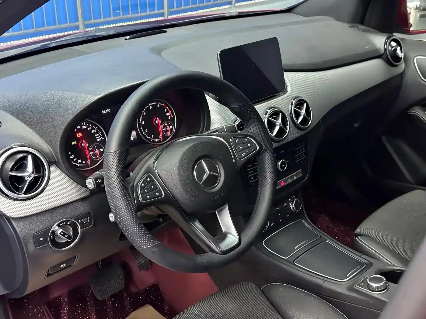 2015 Mercedes-Benz B-Class B 200 Dynamic — миниатюра 15