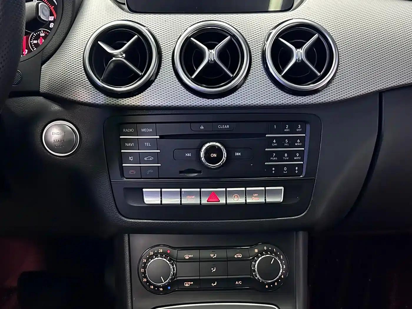 2015 Mercedes-Benz B-Class B 200 Dynamic — миниатюра 19