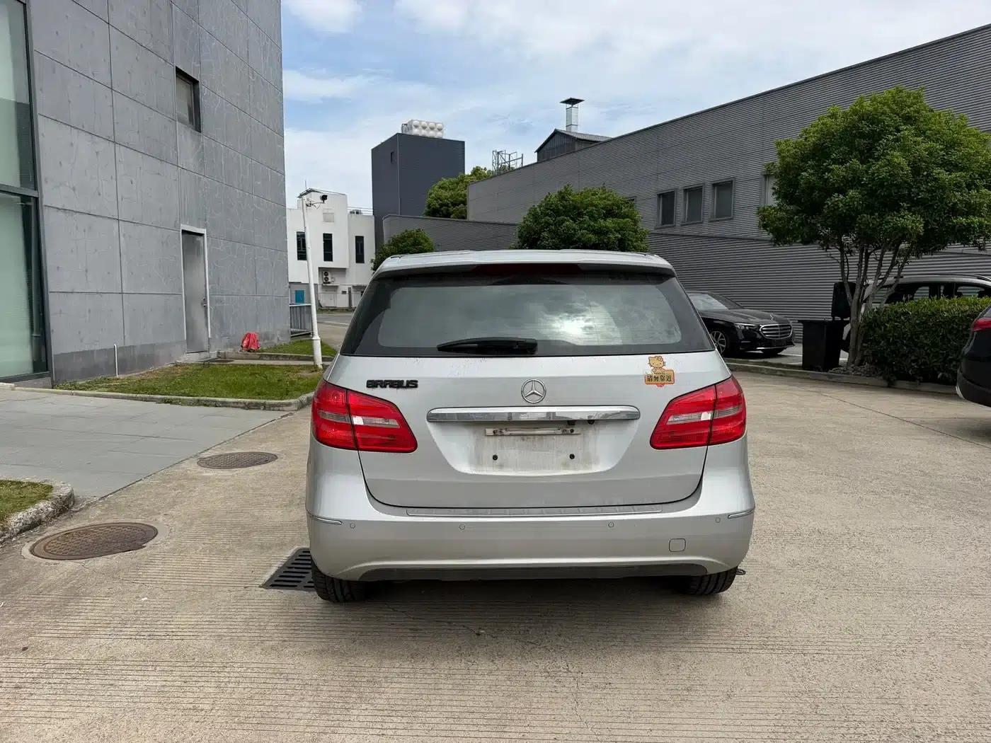 2012 Mercedes-Benz B-Class B 180 — миниатюра 12