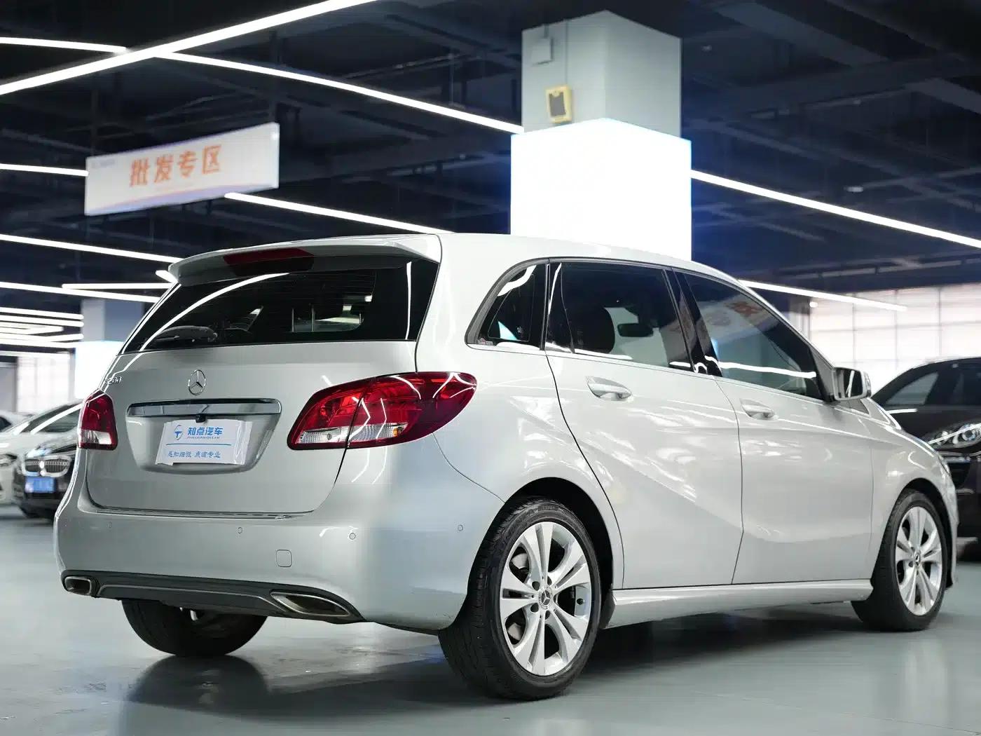 2017 Mercedes-Benz B-Class B 200 Dynamic — миниатюра 23
