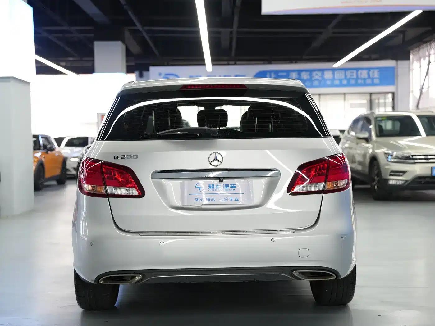 2017 Mercedes-Benz B-Class B 200 Dynamic — миниатюра 24