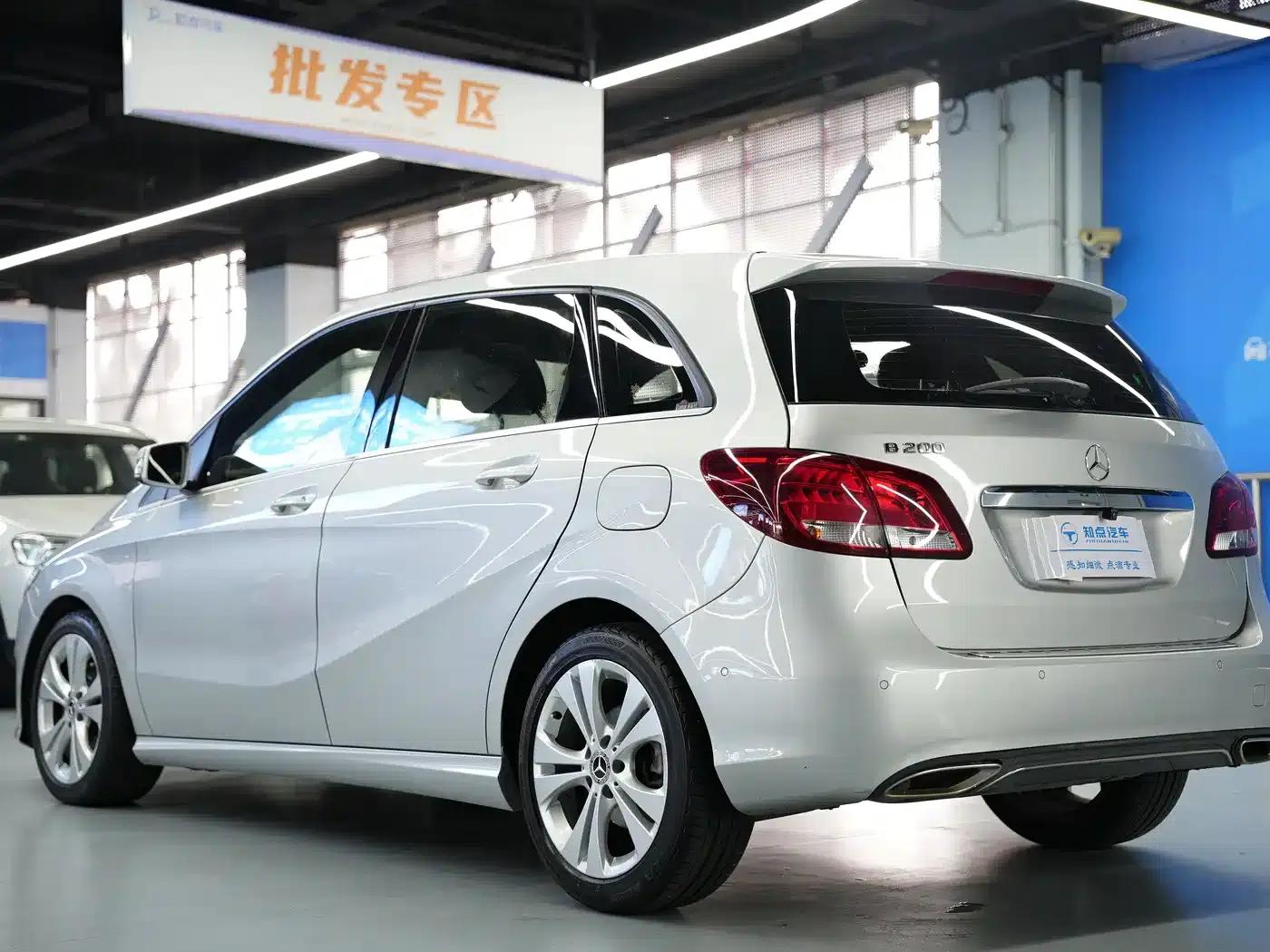 2017 Mercedes-Benz B-Class B 200 Dynamic — миниатюра 25