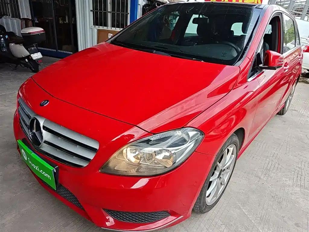 2012 Mercedes-Benz B-Class B 180 — миниатюра 2