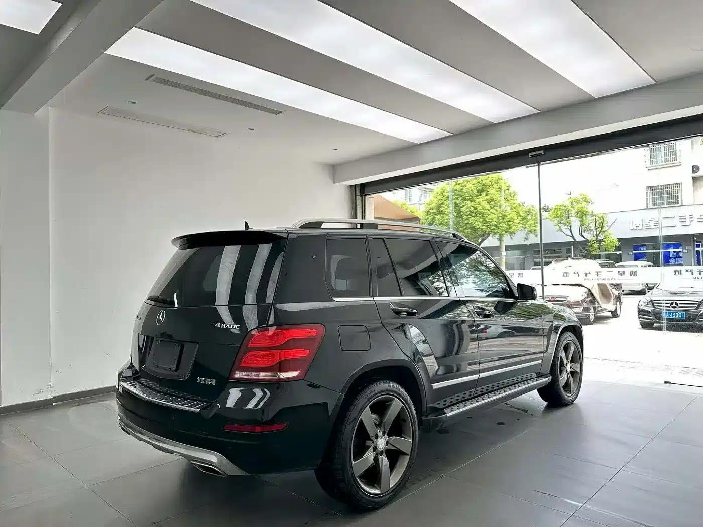 Mercedes-Benz GLK-Class 2015 GLK 300 4MATIC Fashion Ultimate Edition — миниатюра 9