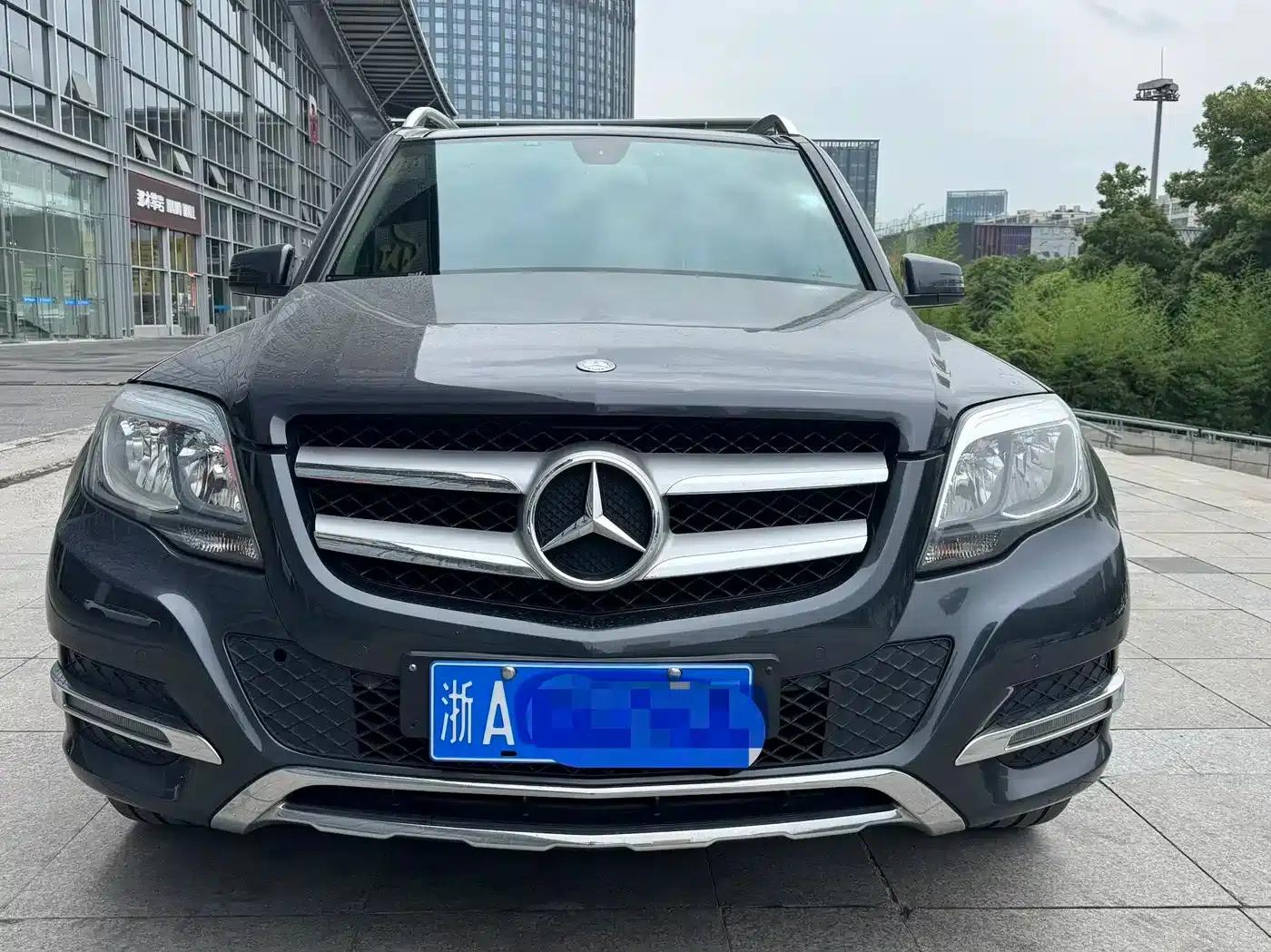 2013 Mercedes-Benz GLK-Class GLK 300 4MATIC Dynamic Sunroof Model — миниатюра 2