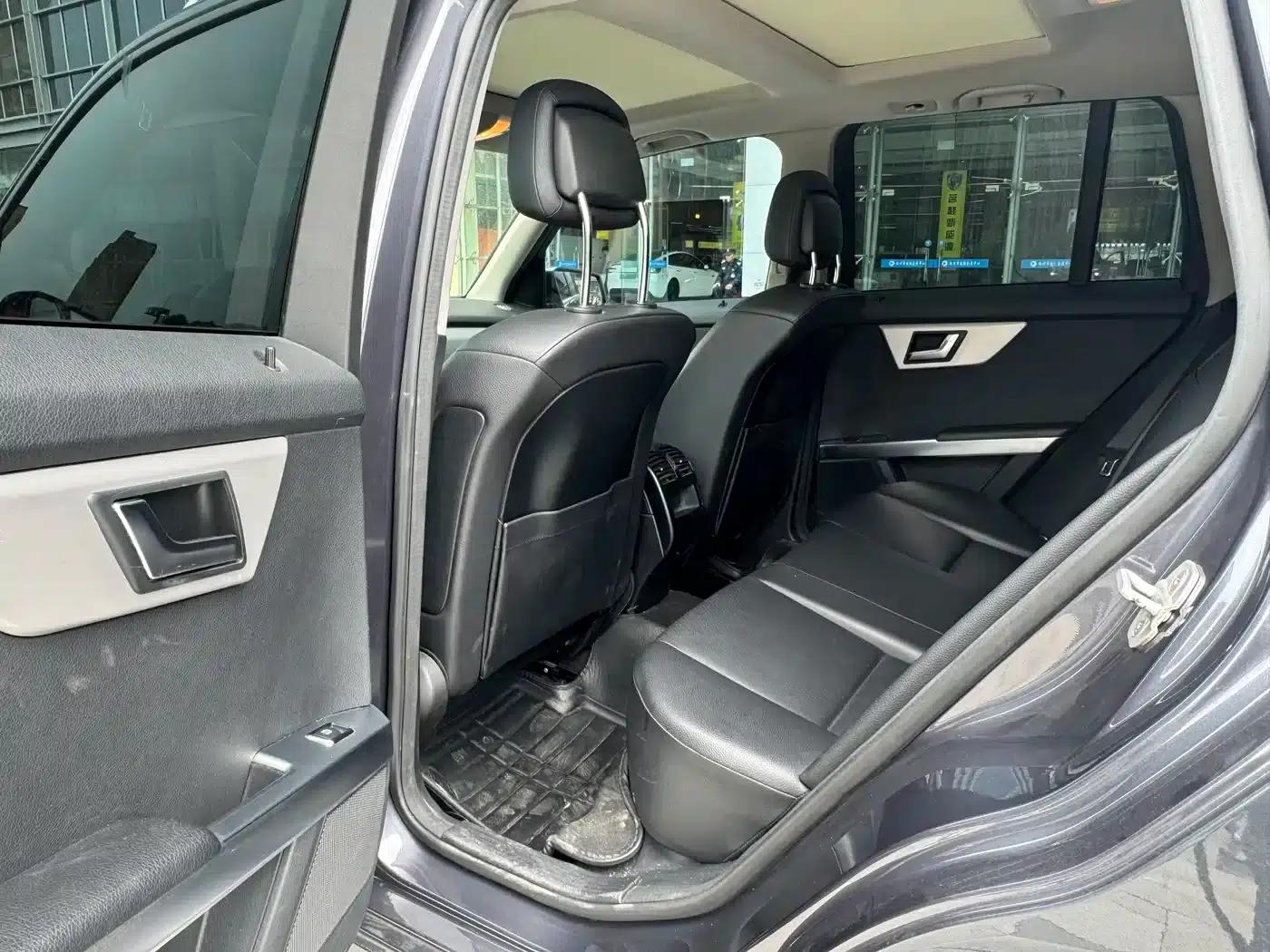 2013 Mercedes-Benz GLK-Class GLK 300 4MATIC Dynamic Sunroof Model — миниатюра 8