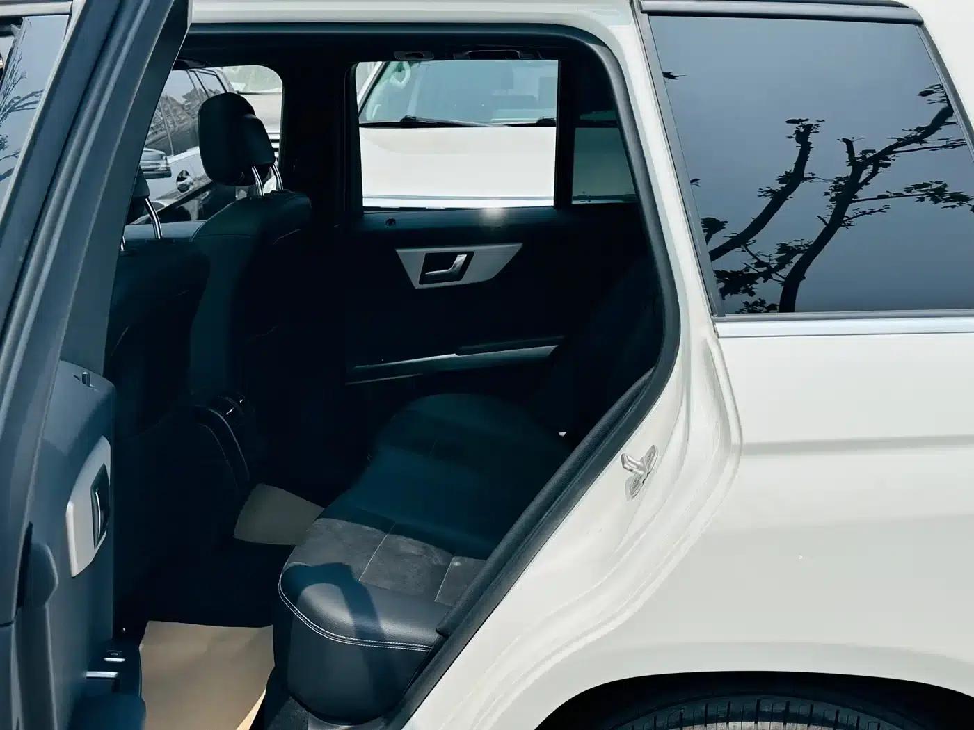 Mercedes-Benz GLK-Class 2015 GLK 260 4MATIC Fashion Edition Ultimate Version — миниатюра 9
