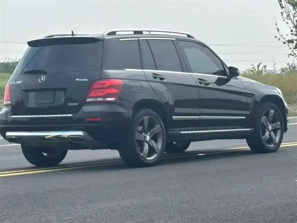 2013 Mercedes-Benz GLK-Class GLK 300 4MATIC Dynamic Sunroof Model — миниатюра 9
