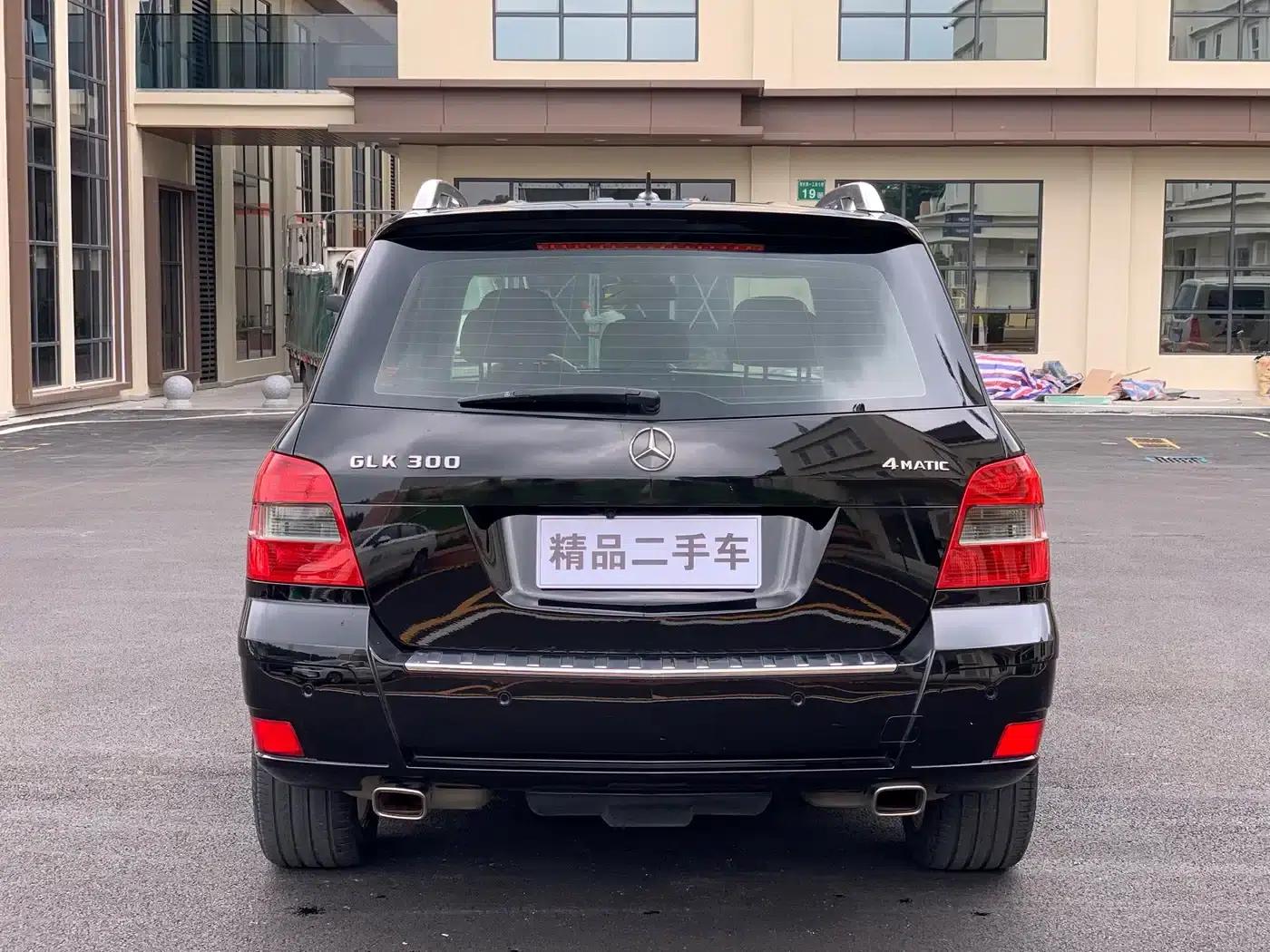 Imported 2011 Mercedes-Benz GLK-Class GLK 300 4MATIC Luxury — миниатюра 5