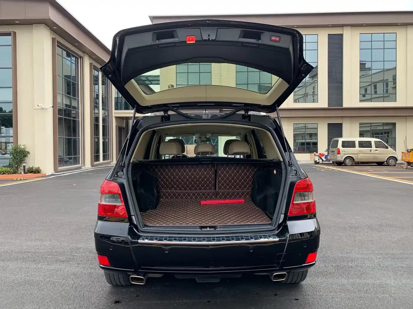 Imported 2011 Mercedes-Benz GLK-Class GLK 300 4MATIC Luxury — миниатюра 7