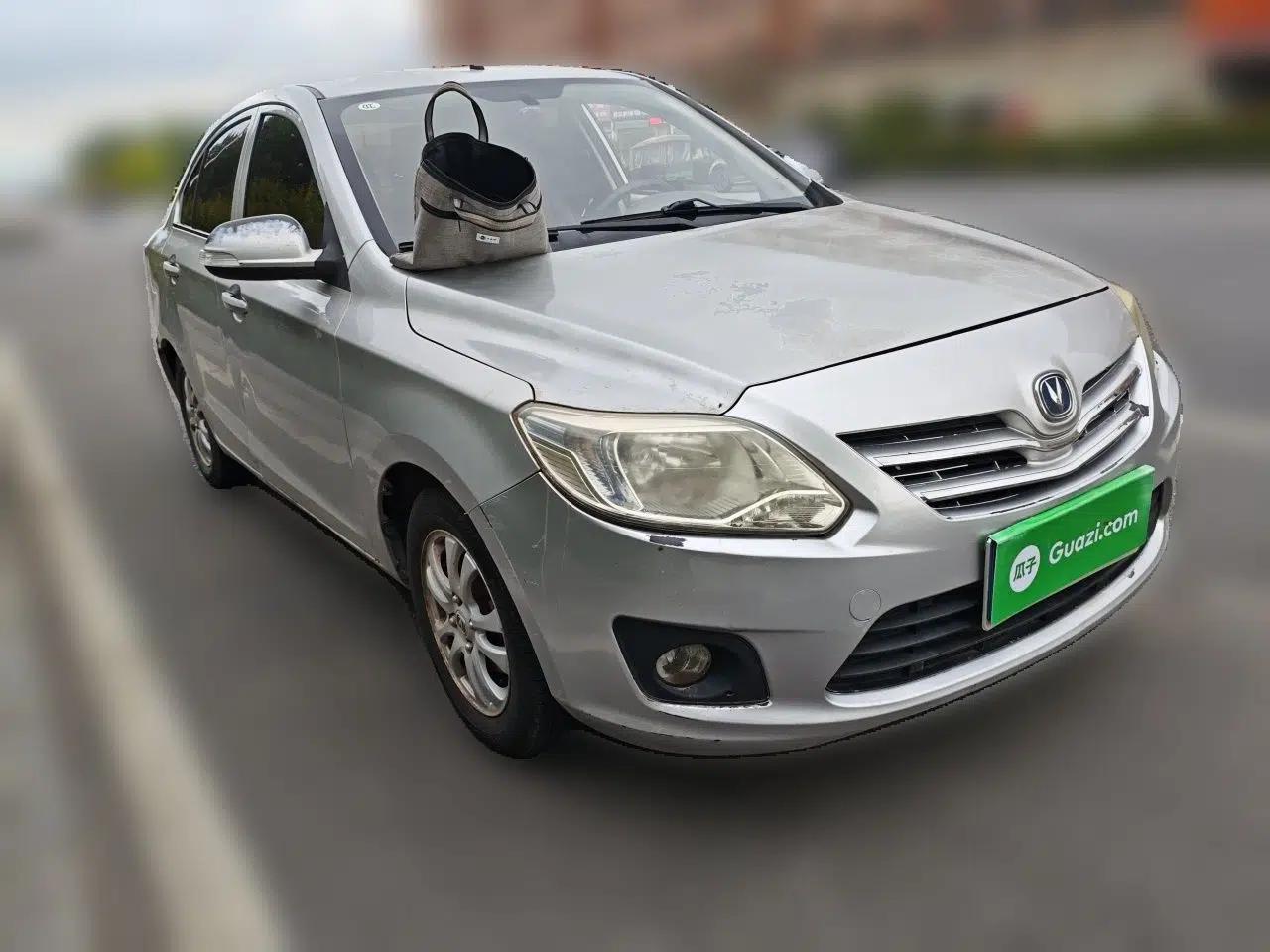 CHANGAN Alsvin V3 2012 1.3L Manual Comfort Version China IV Standard — миниатюра 3