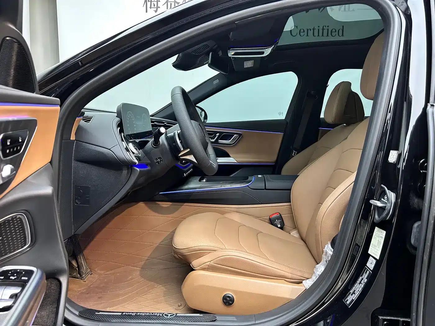 Mercedes-Benz E-Class PHEV 2024 E 350 e L Plug-in Hybrid Sedan — миниатюра 8