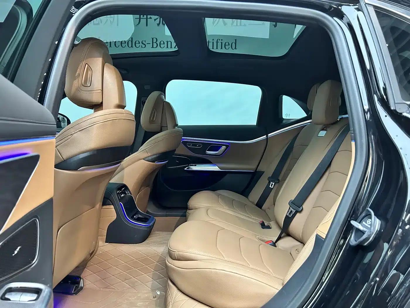 Mercedes-Benz E-Class PHEV 2024 E 350 e L Plug-in Hybrid Sedan — миниатюра 9