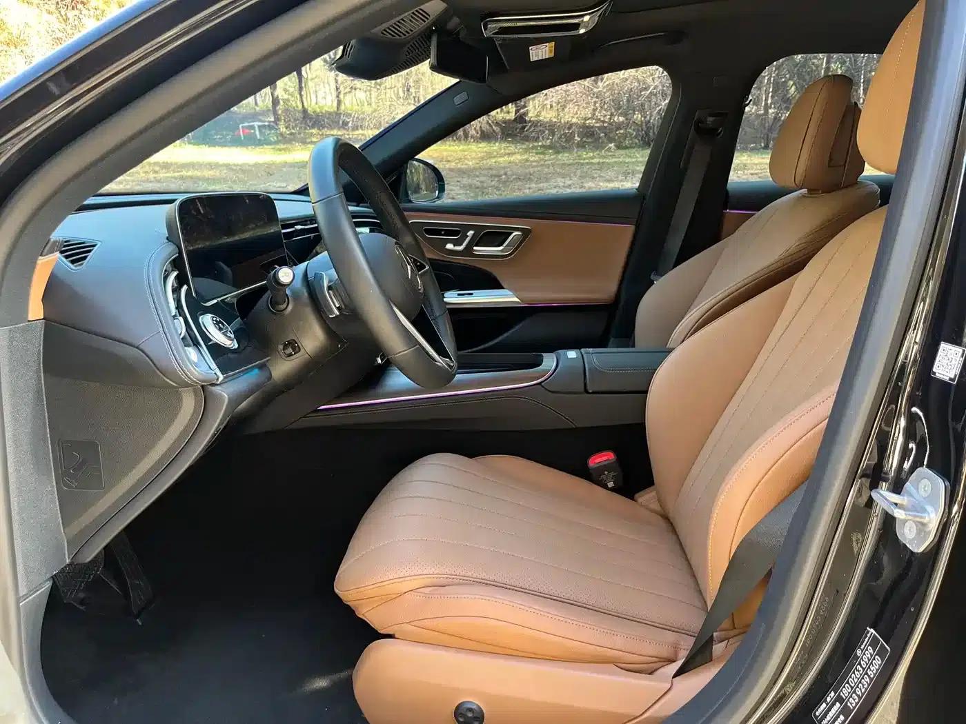 Mercedes-Benz E-Class PHEV 2024 E 350 e L Plug-in Hybrid Sedan — миниатюра 8