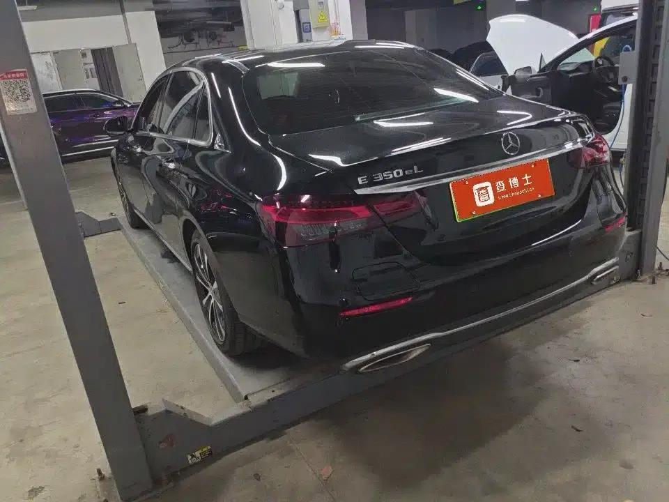 Mercedes-Benz E-Class PHEV 2022 E 350 e L Plug-in Hybrid Sports Sedan — миниатюра 7