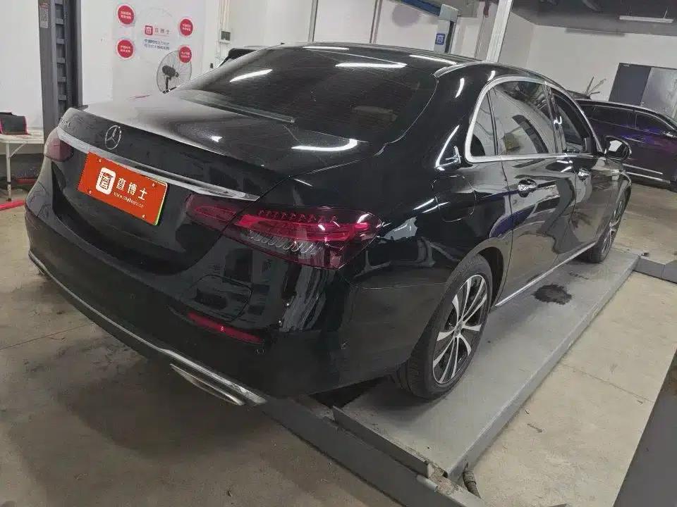 Mercedes-Benz E-Class PHEV 2022 E 350 e L Plug-in Hybrid Sports Sedan — миниатюра 8