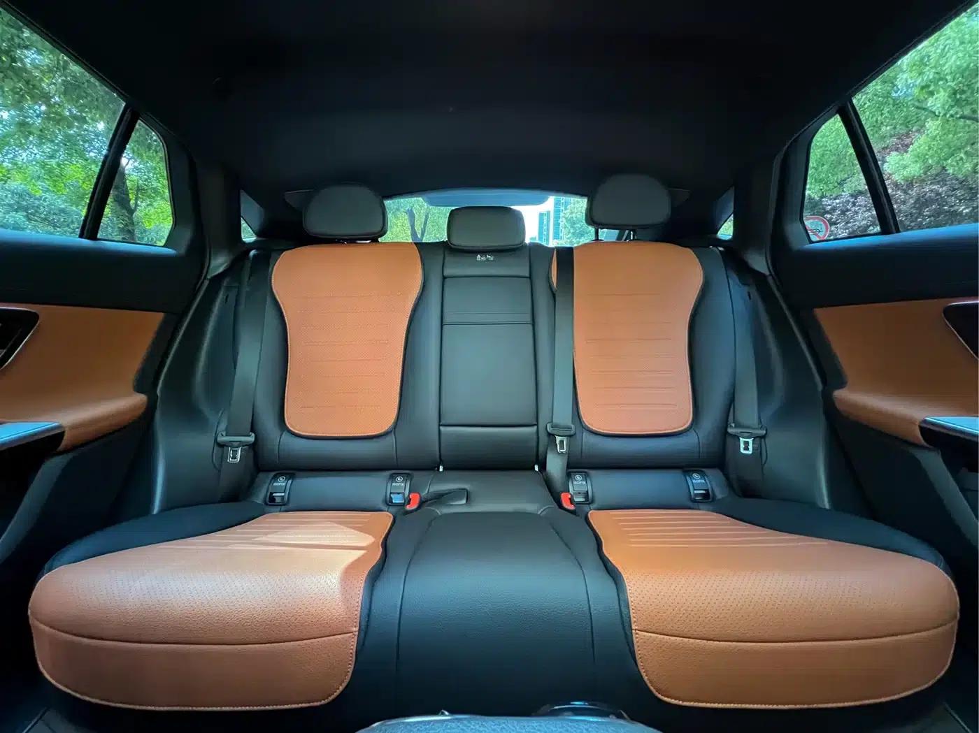2024 Mercedes-Benz GLC Coupe, GLC 260 4MATIC Coupe SUV — миниатюра 13