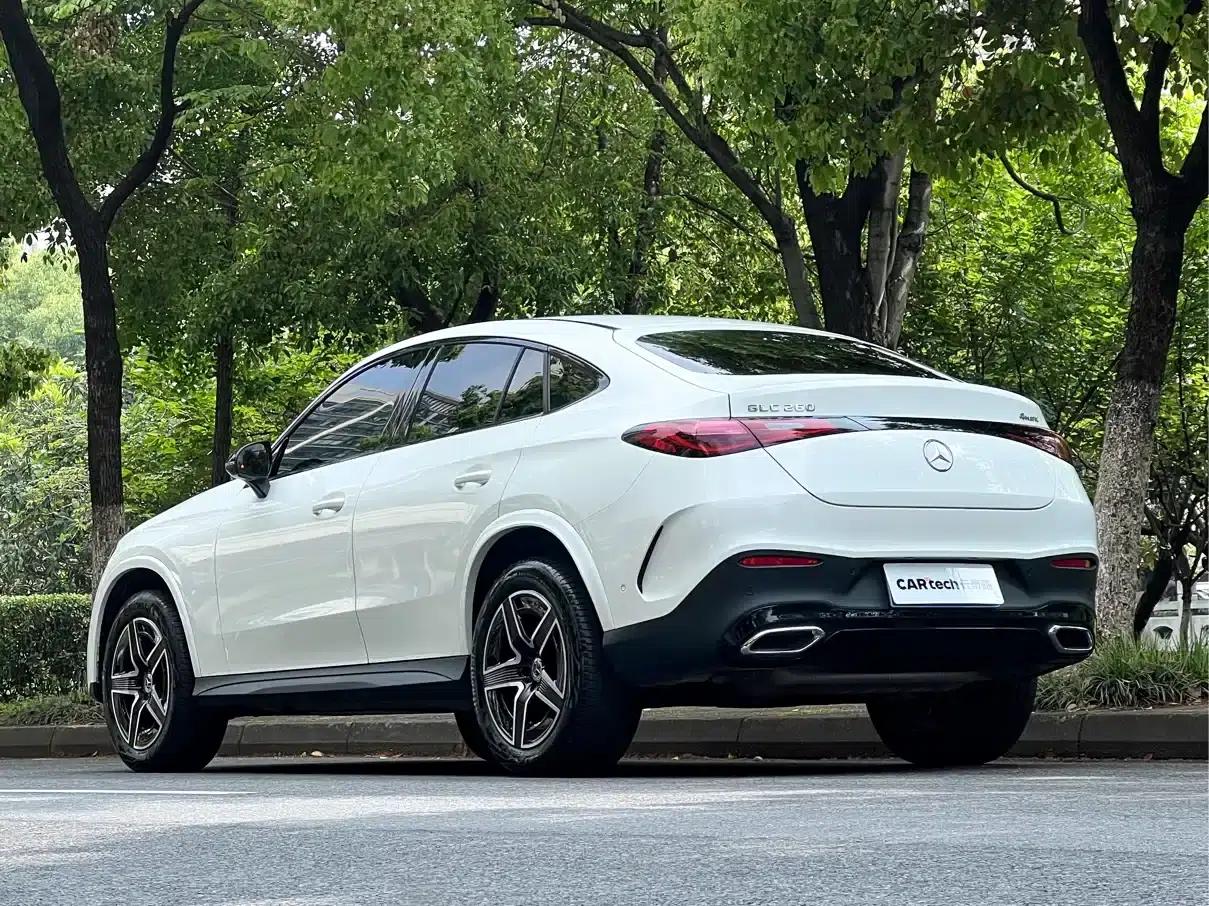 2024 Mercedes-Benz GLC Coupe, GLC 260 4MATIC Coupe SUV — миниатюра 6