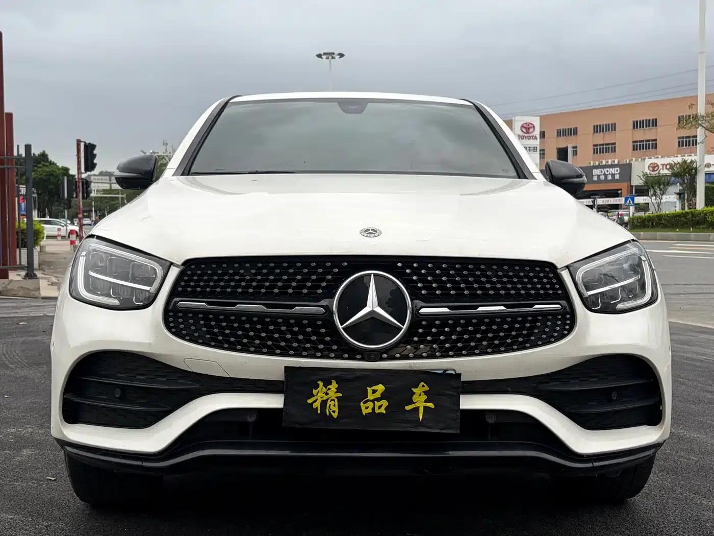 Mercedes-Benz GLC Coupe 2021 GLC 260 4MATIC Coupe SUV — миниатюра 2