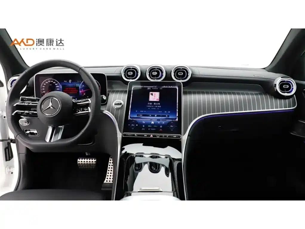 Mercedes-Benz GLC300/2.0T/2024/4MATIC Coupe SUV — миниатюра 5