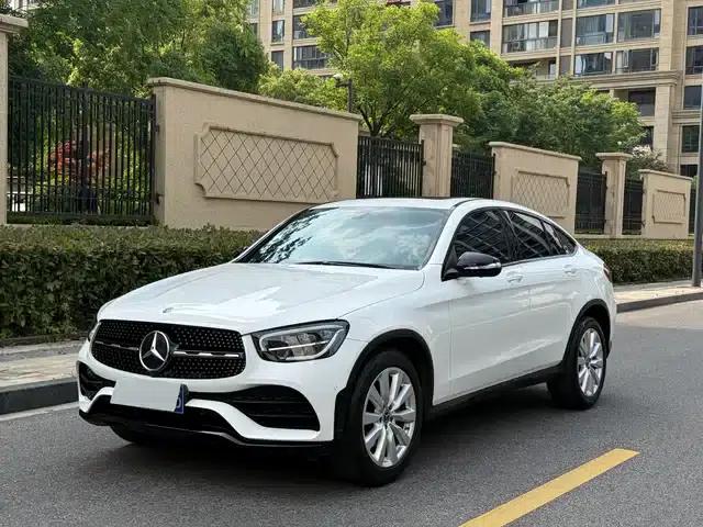 Mercedes-Benz GLC Coupe 2020 GLC 260 4MATIC Coupe SUV