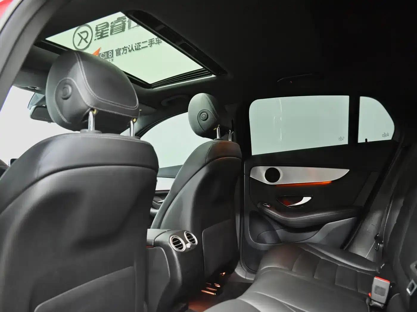 Mercedes-Benz GLC Coupe 2019 GLC 200 4MATIC Coupe SUV — миниатюра 13
