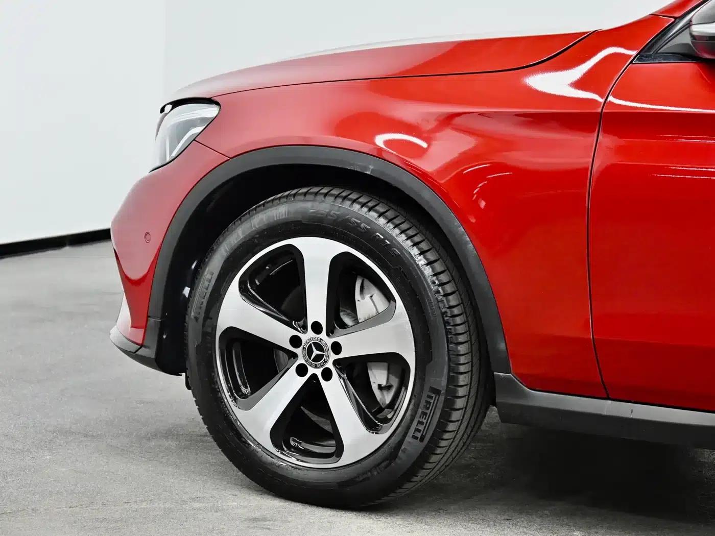 Mercedes-Benz GLC Coupe 2019 GLC 200 4MATIC Coupe SUV — миниатюра 20
