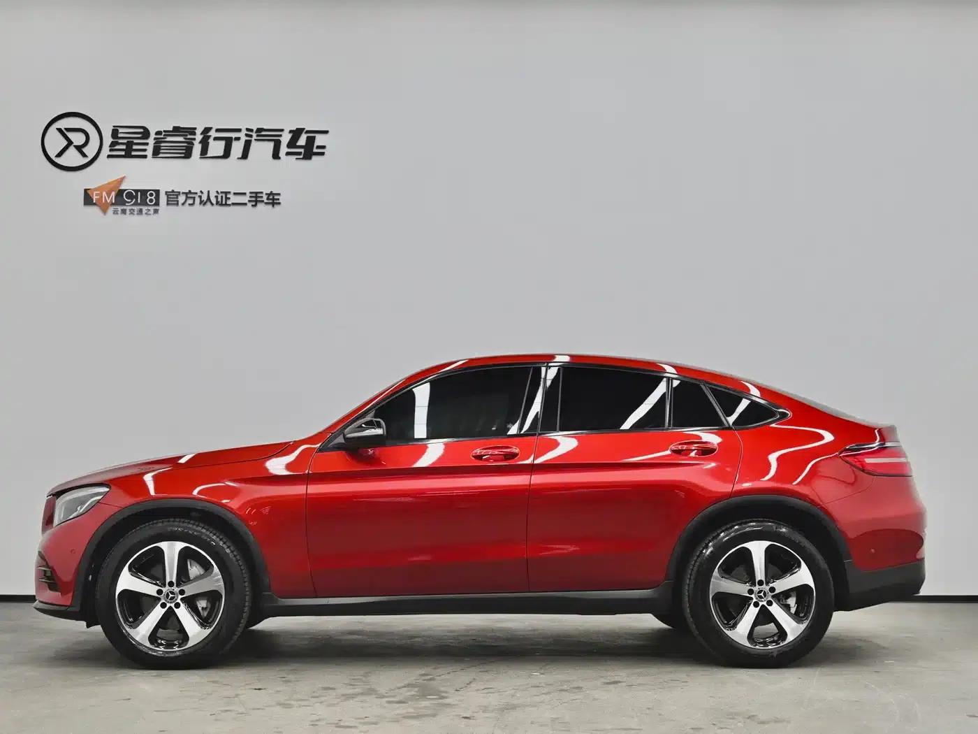 Mercedes-Benz GLC Coupe 2019 GLC 200 4MATIC Coupe SUV — миниатюра 6
