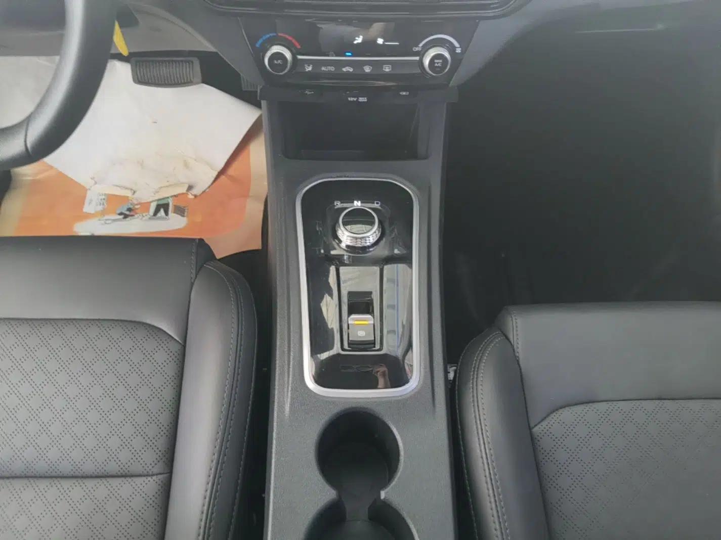 CHANGAN Eado New Energy 2022 EV460 Smart Ride-Hailing Edition – Lithium Iron Phosphate — миниатюра 17
