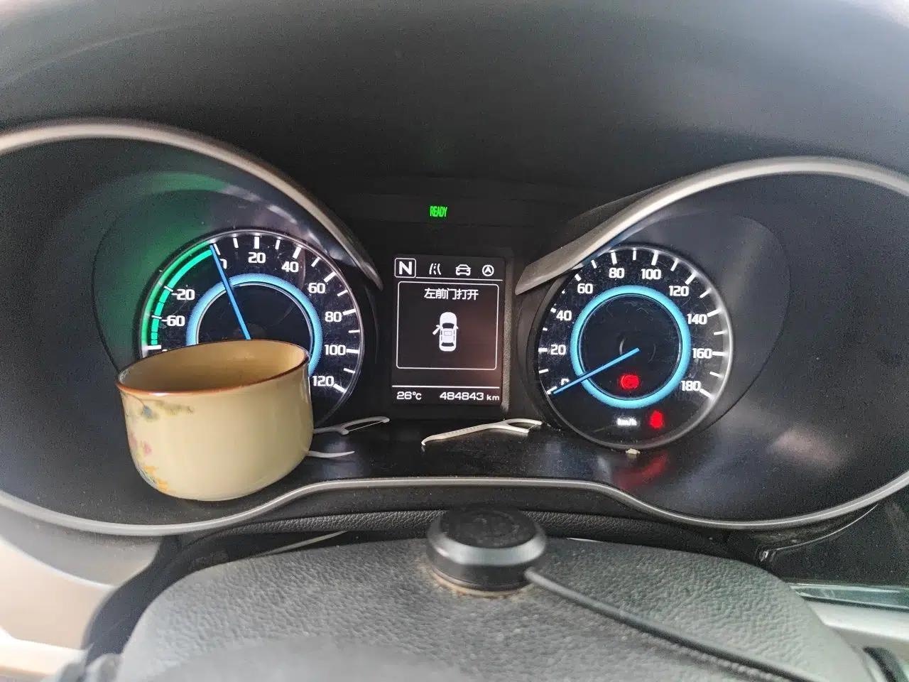 CHANGAN Eado New Energy 2019 EV460 Smart Edition — миниатюра 12