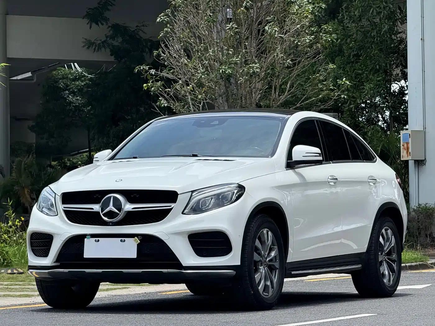 2015 Mercedes-Benz GLE Coupe, GLE 400 4MATIC Coupe SUV — миниатюра 1