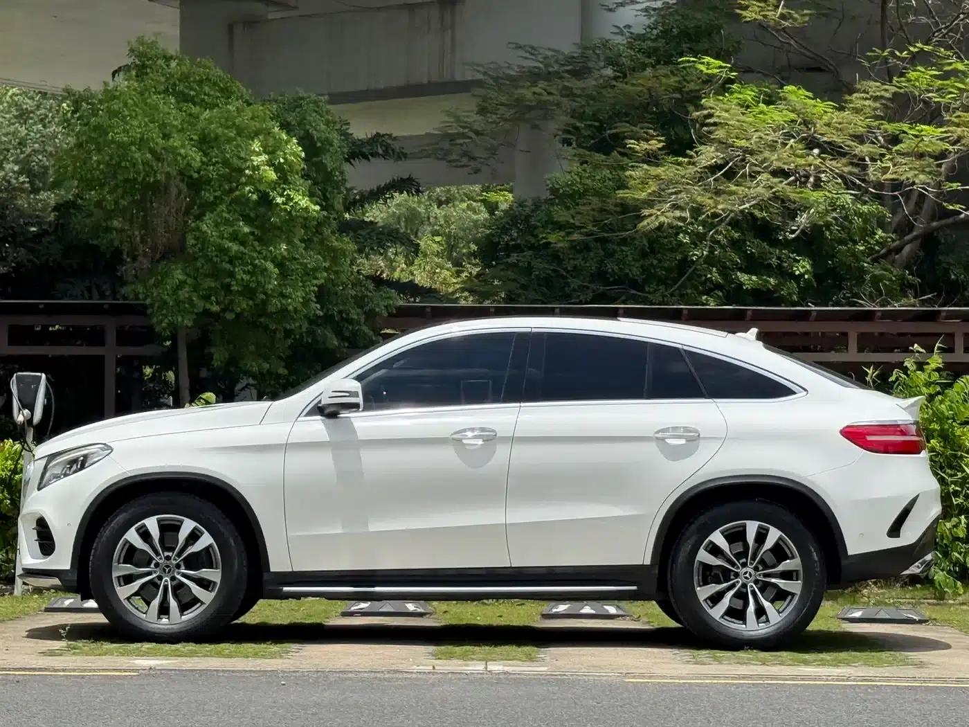 2015 Mercedes-Benz GLE Coupe, GLE 400 4MATIC Coupe SUV — миниатюра 7