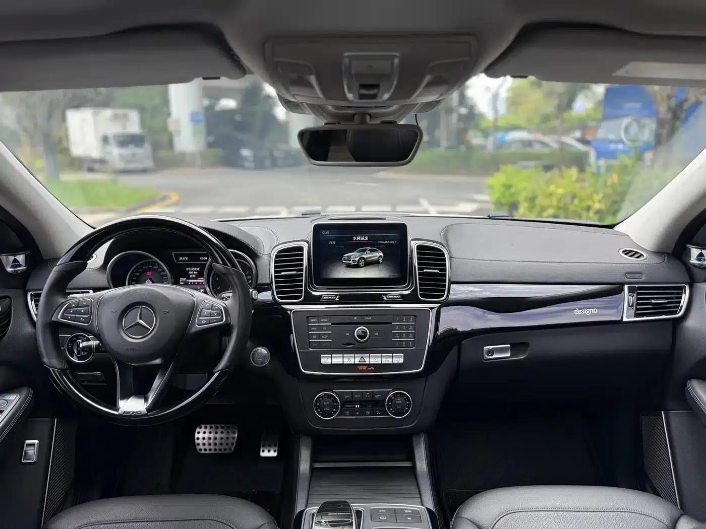 2015 Mercedes-Benz GLE Coupe, GLE 400 4MATIC Coupe SUV — миниатюра 10