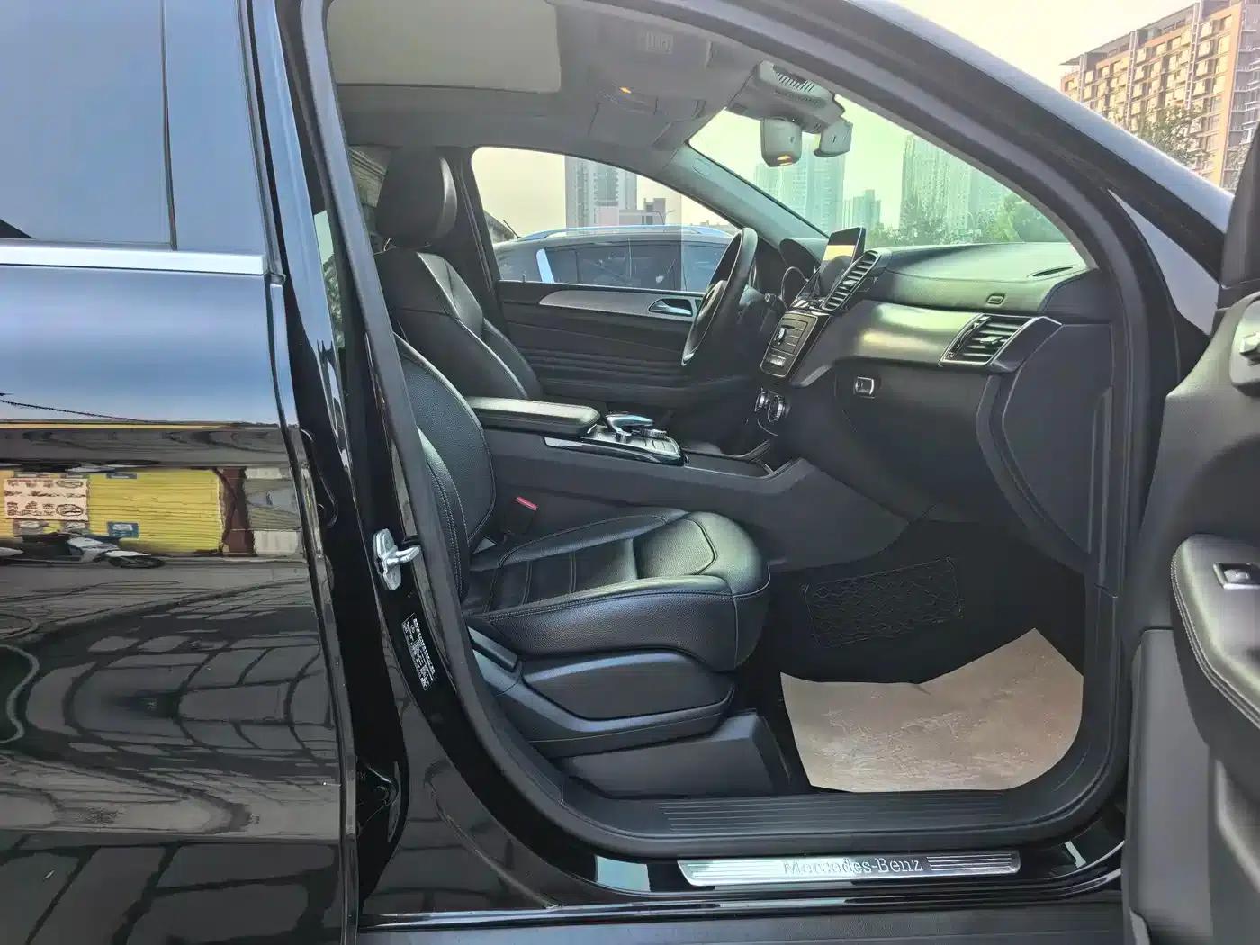 2015 Mercedes-Benz GLE Coupe, GLE 400 4MATIC Coupe SUV — миниатюра 15