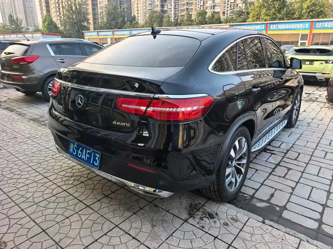 2015 Mercedes-Benz GLE Coupe, GLE 400 4MATIC Coupe SUV — миниатюра 3